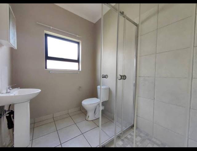 2 BEDROOM APARTMENT TO LET IN TERRA NOVA